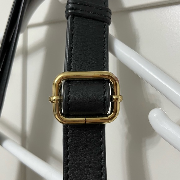 Danier Leather Shoulder Bag - Picture 8 of 13